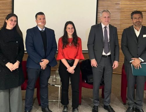 Carlos Urenda participa en seminario sobre permisos y gestión hídrica
